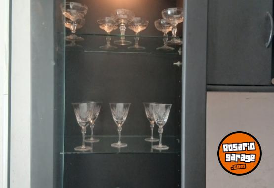 Hogar - Mueble modular para living con vitrina de vidrio - En Venta