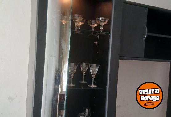 Hogar - Mueble modular para living con vitrina de vidrio - En Venta