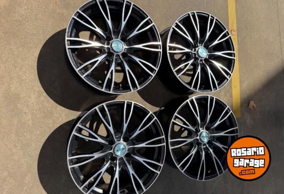 Accesorios para Autos - Vendo llantas y cubiertas 17 - En Venta