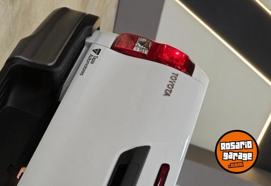 Camionetas - Toyota HILUX DC DX 2.4L 4X4 2026 Diesel 0Km - En Venta