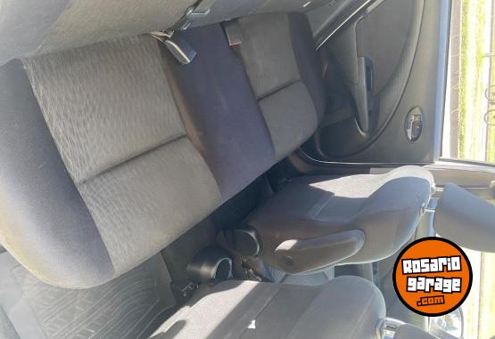 Autos - Toyota Etios 2017 Nafta 229000Km - En Venta