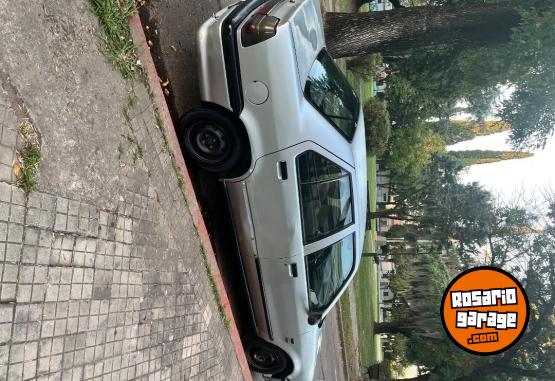 Autos - Renault 19 1996 Nafta 220000Km - En Venta