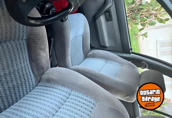 Autos - Renault 19 1996 Nafta 220000Km - En Venta