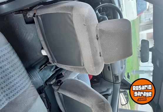 Autos - Renault 19 1996 Nafta 220000Km - En Venta