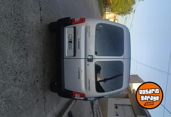 Utilitarios - Peugeot Partner 2013 Nafta 138800Km - En Venta