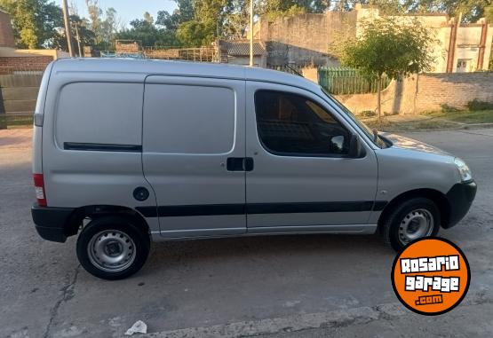 Utilitarios - Peugeot Partner 2013 Nafta 138800Km - En Venta