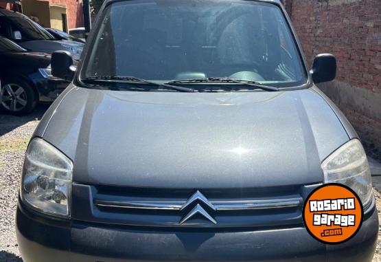 Utilitarios - Citroen Berlingo 1.6 HDI 2011 Diesel 139000Km - En Venta