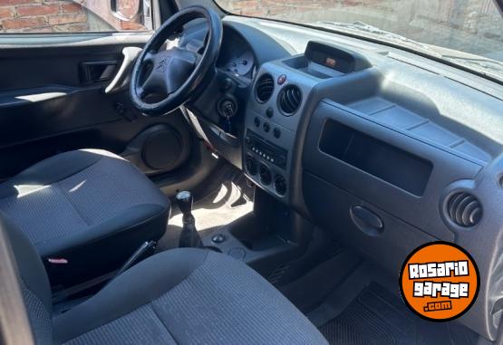Utilitarios - Citroen Berlingo 1.6 HDI 2011 Diesel 139000Km - En Venta