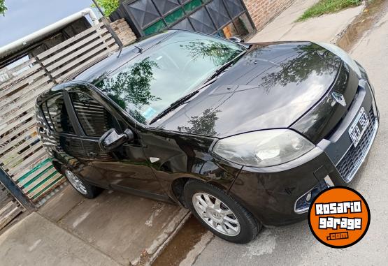 Autos - Renault Sandero Privilege Nav 1.6 2013 Nafta 140000Km - En Venta