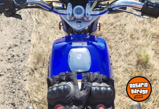 Motos - Suzuki AX 100 2023 Nafta 150Km - En Venta