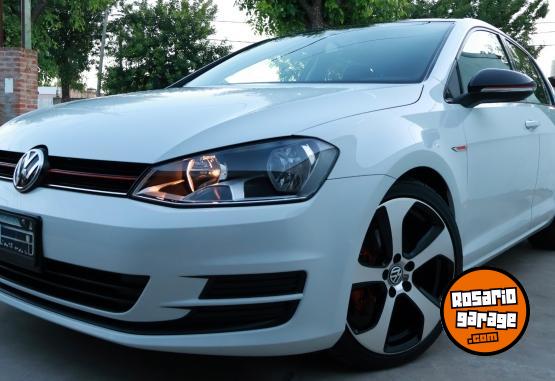 Autos - Volkswagen Golf mpi 1.6 2015 Nafta 63500Km - En Venta