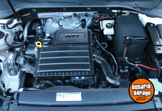 Autos - Volkswagen Golf mpi 1.6 2015 Nafta 63500Km - En Venta