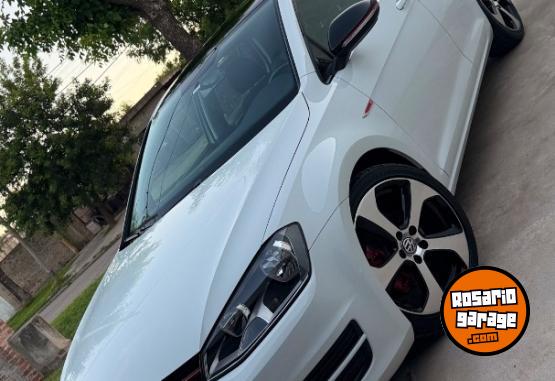 Autos - Volkswagen Golf mpi 1.6 2015 Nafta 63500Km - En Venta