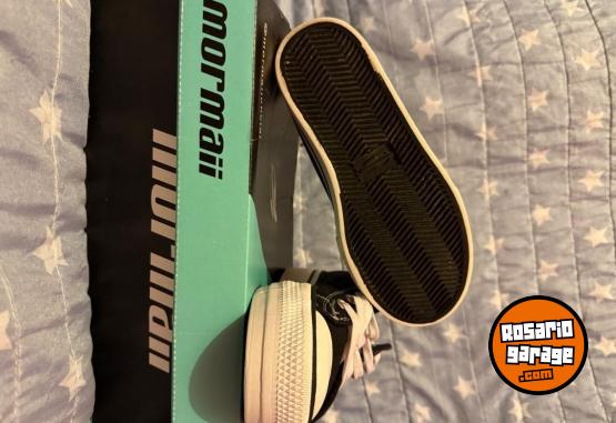 Indumentaria - Zapatillas Mormaii 32 - En Venta