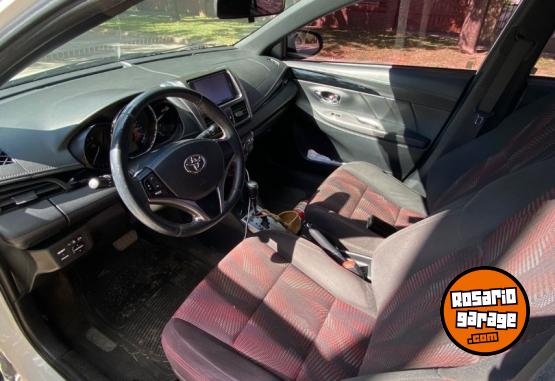 Autos - Toyota Yaris S 2017 Nafta 103000Km - En Venta