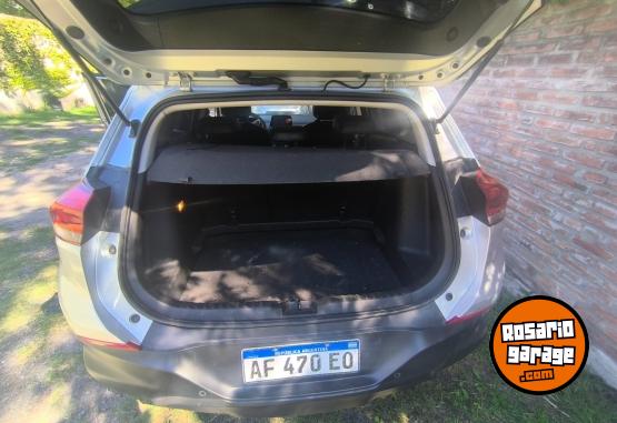 Camionetas - Chevrolet Tracker 2022 Nafta 55340Km - En Venta