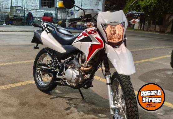 Motos - Honda XR 2024 Nafta 13000Km - En Venta
