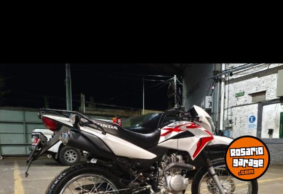 Motos - Honda XR 2024 Nafta 13000Km - En Venta