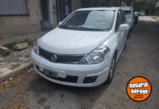 Autos - Nissan TIIDA Acenta 2010 Nafta 168700Km - En Venta