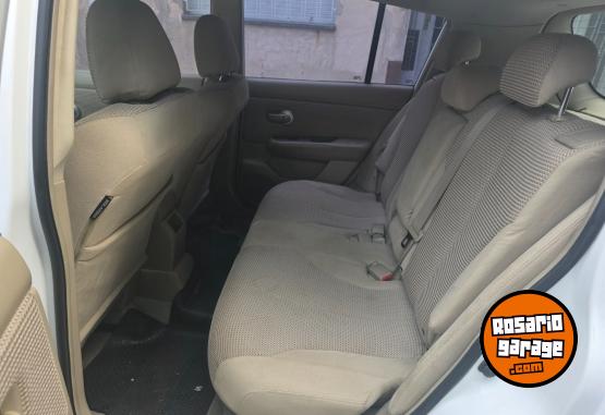 Autos - Nissan TIIDA Acenta 2010 Nafta 168700Km - En Venta