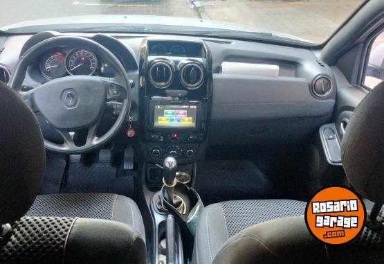 Autos - Renault Duster 2021 Nafta 62000Km - En Venta