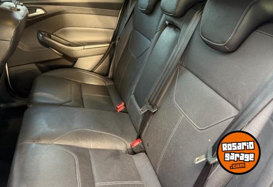 Autos - Ford FOCUS TITANIUM 2017 Nafta 153000Km - En Venta