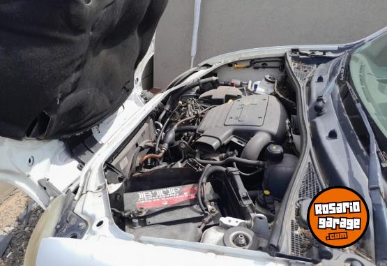 Utilitarios - Renault Kangoo 2004 Diesel 270000Km - En Venta