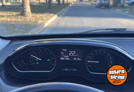 Autos - Peugeot 208 Feline 2018 Nafta 85000Km - En Venta