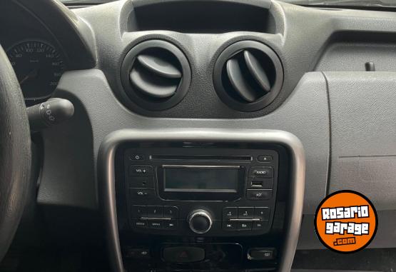 Autos - Renault Expresi�n 2012 Nafta 180000Km - En Venta