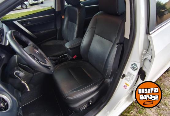 Autos - Toyota COROLLA SE-G FULL AUTOM. 2017 Nafta 39000Km - En Venta
