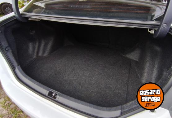 Autos - Toyota COROLLA SE-G FULL AUTOM. 2017 Nafta 39000Km - En Venta