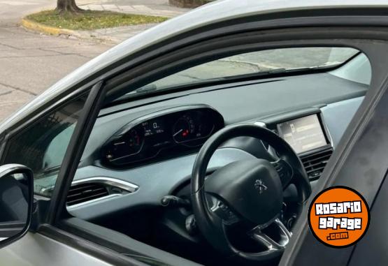 Autos - Peugeot 208 ALLURE TOUCH 2014 Nafta 25000Km - En Venta