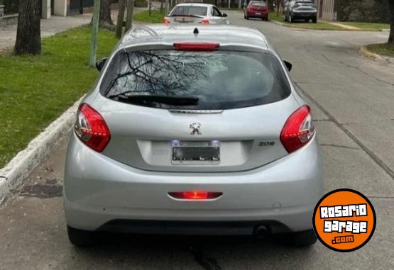 Autos - Peugeot 208 ALLURE TOUCH 2014 Nafta 25000Km - En Venta