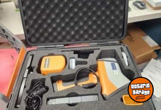 Herramientas - Hitachi X-MET8000 Smart Handheld XRF Analyzer - En Venta