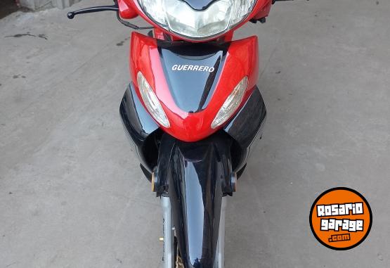 Motos - Guerrero DL 110 full 2015 Nafta 2700Km - En Venta