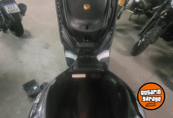 Motos - Piaggio MP3 Urban 2017 Nafta 15000Km - En Venta