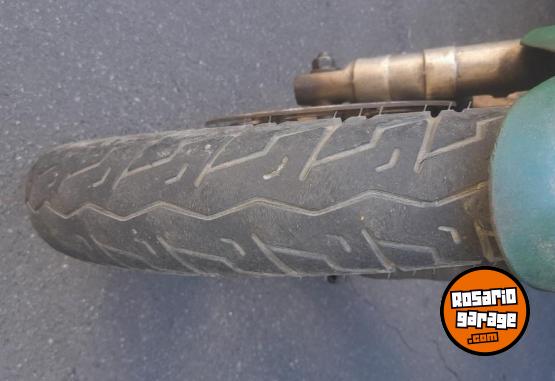 Motos - Bajaj 220f 2012 Nafta 110000Km - En Venta