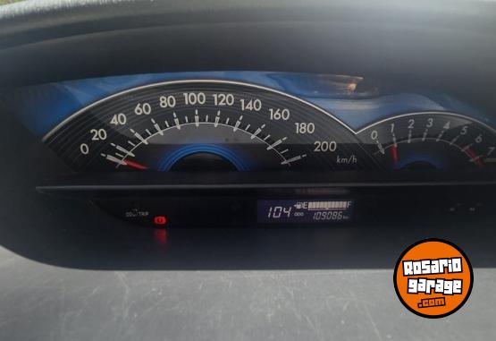 Autos - Toyota Etios XLS 5 ptas 2016 Nafta 110000Km - En Venta