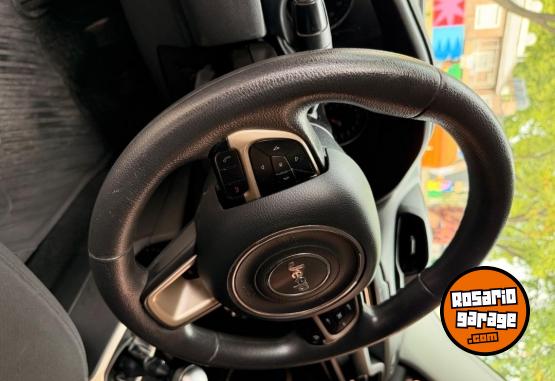 Camionetas - Jeep Renegade Sport 2017 Nafta 80300Km - En Venta
