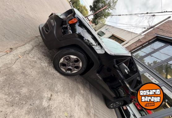 Camionetas - Jeep Renegade Sport 2017 Nafta 80300Km - En Venta