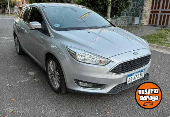 Autos - Ford FOCUS III 2.0 SE PLUS AT 2016 Nafta  - En Venta