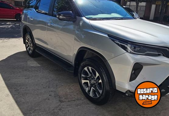 Camionetas - Toyota SW4 2024 Diesel 34000Km - En Venta