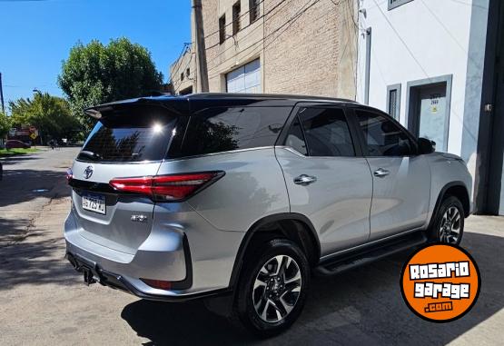 Camionetas - Toyota SW4 2024 Diesel 34000Km - En Venta