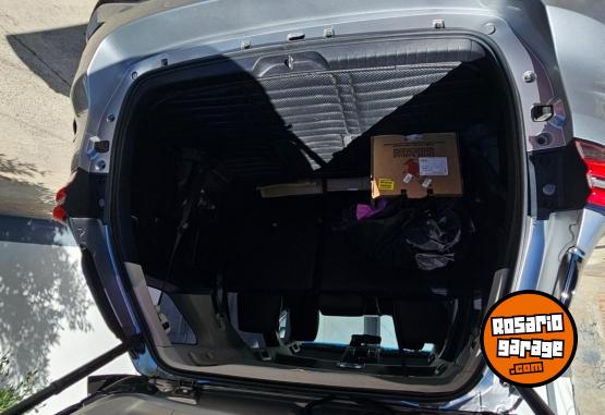 Camionetas - Toyota SW4 2024 Diesel 34000Km - En Venta