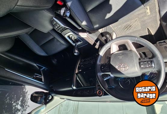 Camionetas - Toyota SW4 2024 Diesel 34000Km - En Venta