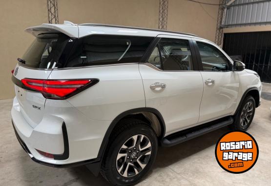 Camionetas - Toyota TOYOTA SW4 2026 Nafta 3Km - En Venta