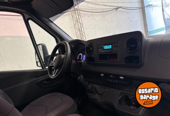 Camiones y Gr�as - SPRINTER 516 - Chasis 4325 - En Venta