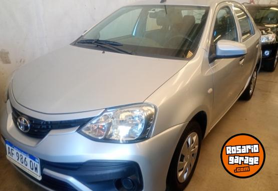 Autos - Toyota Etios 2023 Nafta 51000Km - En Venta