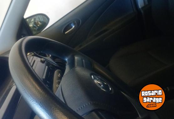 Autos - Toyota Etios 2023 Nafta 51000Km - En Venta