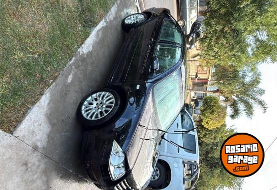 Autos - Volkswagen Bora 1.8T hihgline 2009 Nafta 99000Km - En Venta